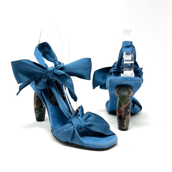 Dries Van Noten Shoes - Dries Van Noten SS17 Blue Satin Suede Slingback Bow Snake Sandals Heels 38 8